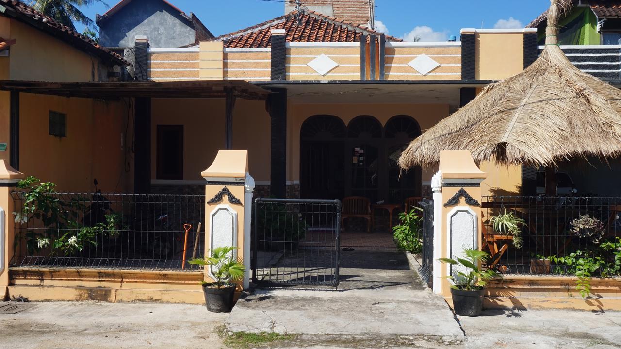 Arriani Homestay Karimunjawa Exterior foto