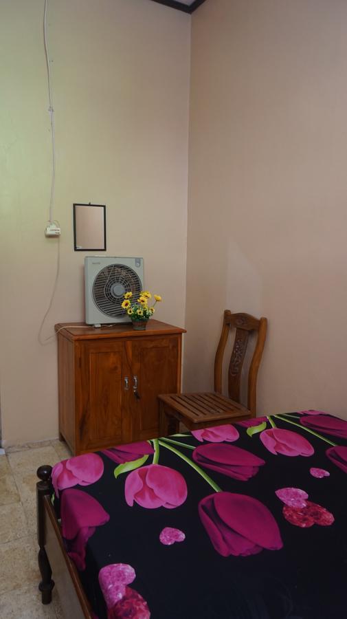 Arriani Homestay Karimunjawa Exterior foto